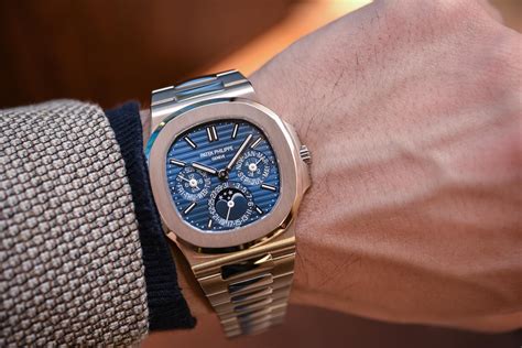 5740g patek.